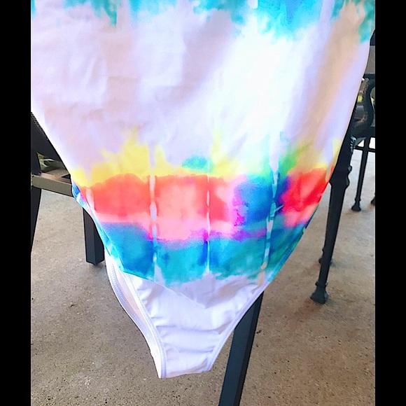 ๐๐ฅHOST PICK PINK/CUTE&SEXY TIE DYE&OPEN BACK SEE PICS WITH GOLD PINK BOTTOM - Picture 5 of 13